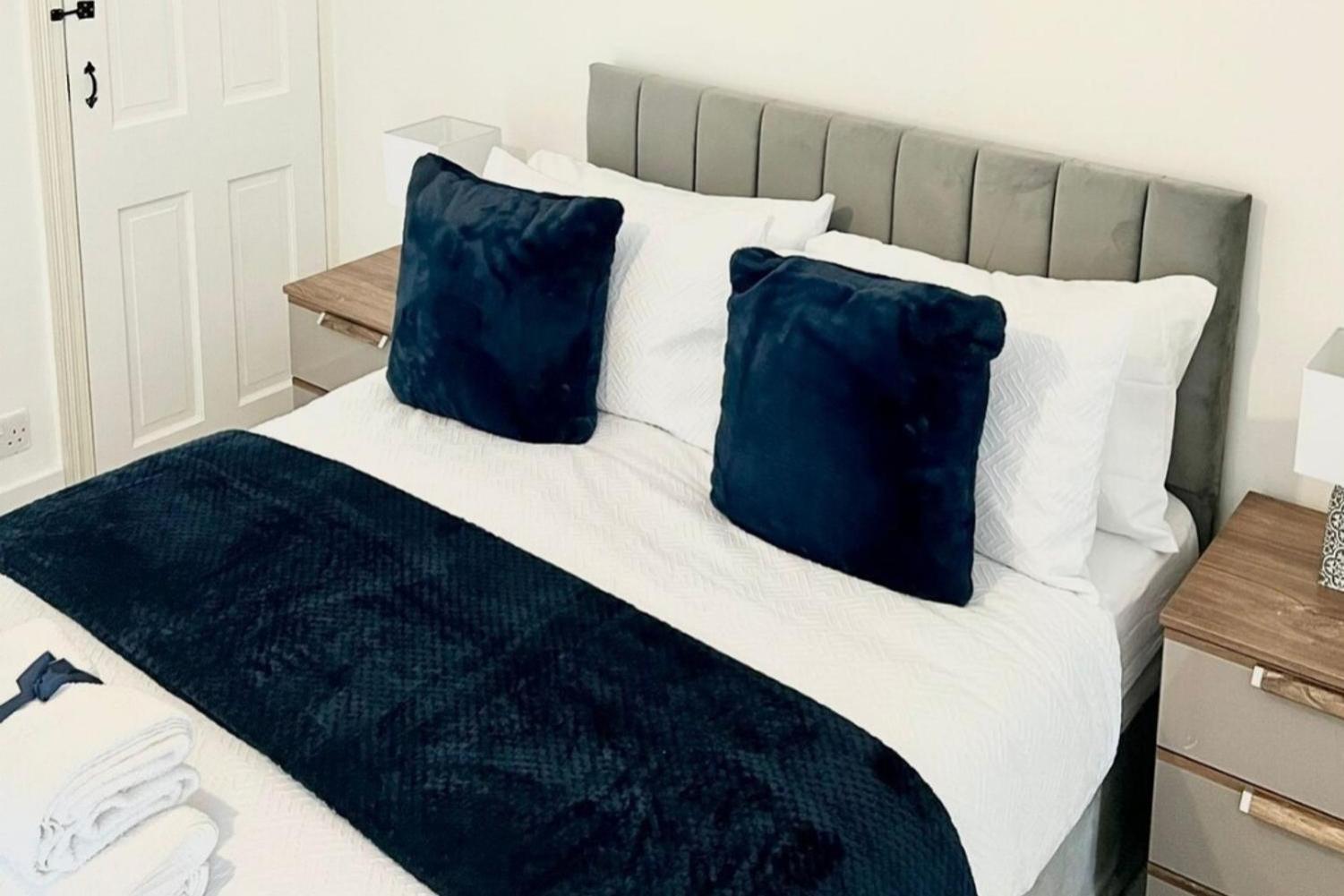 Strood Home-Sleeps 6-Great For Groups & Families Rochester  Exteriér fotografie